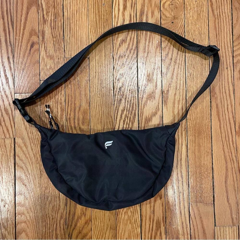 Fabletics The Sling Bag